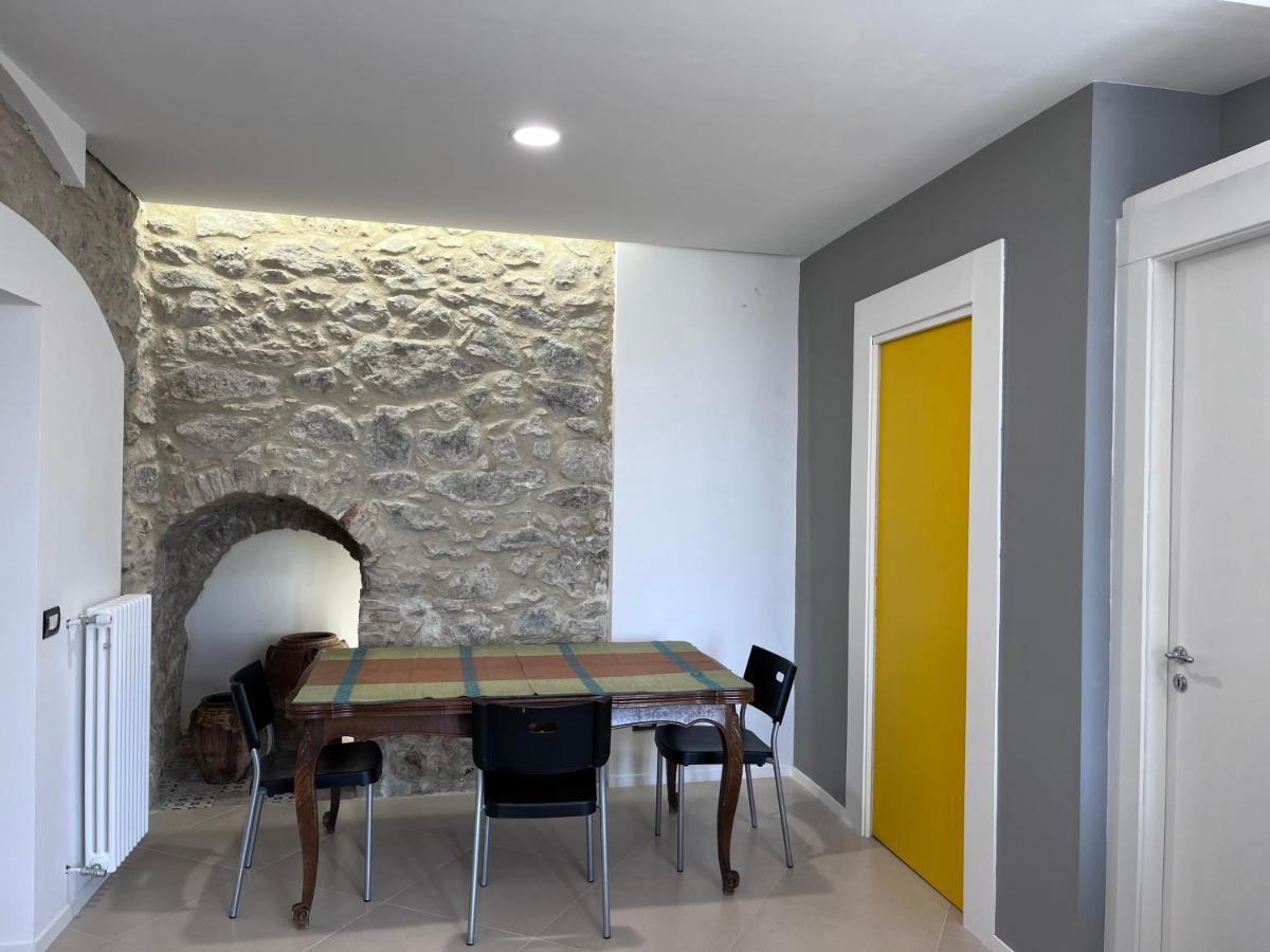 Borgo Vivo Villa Calitri Bagian luar foto